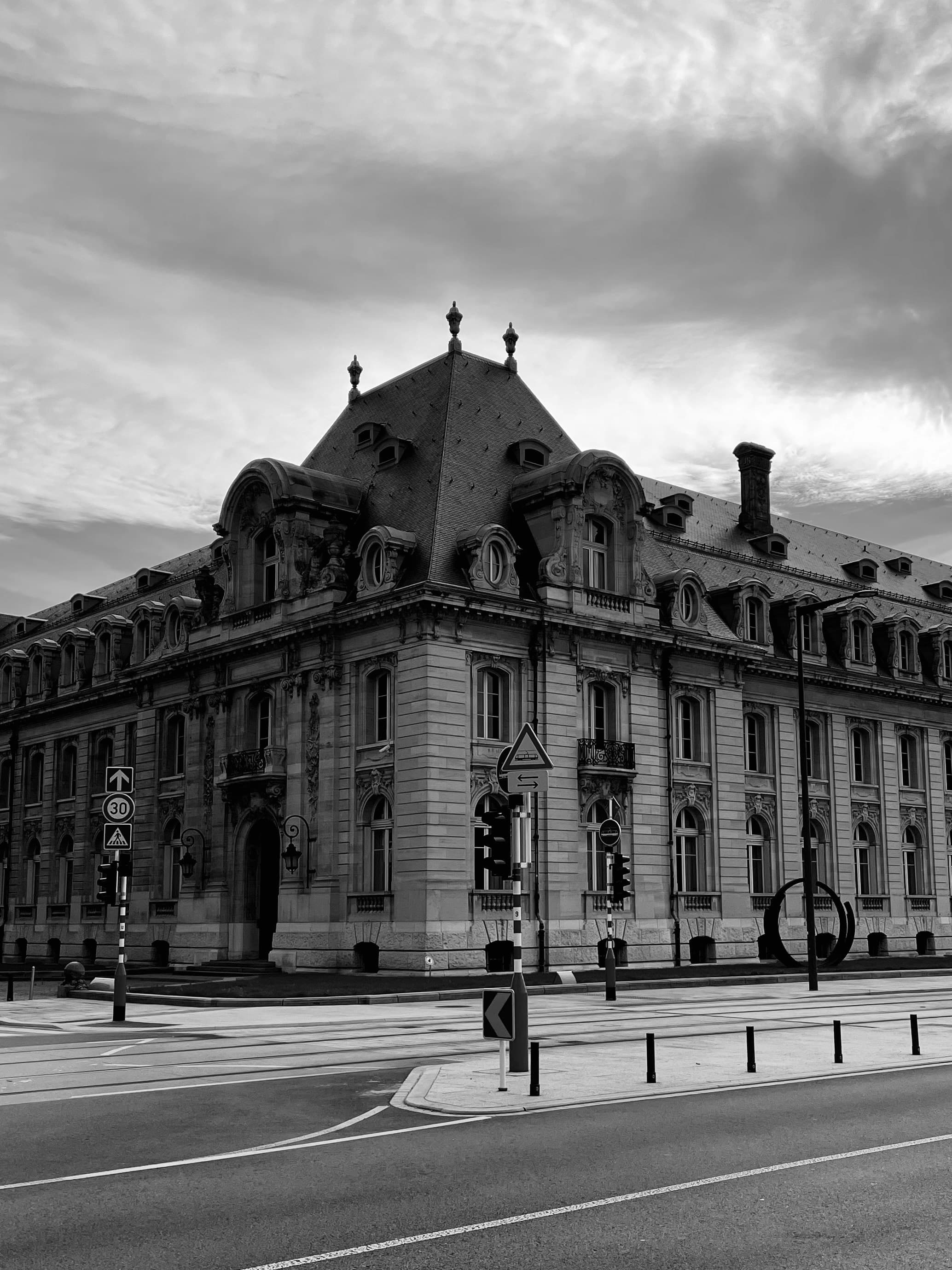 Gare, Luxembourg.